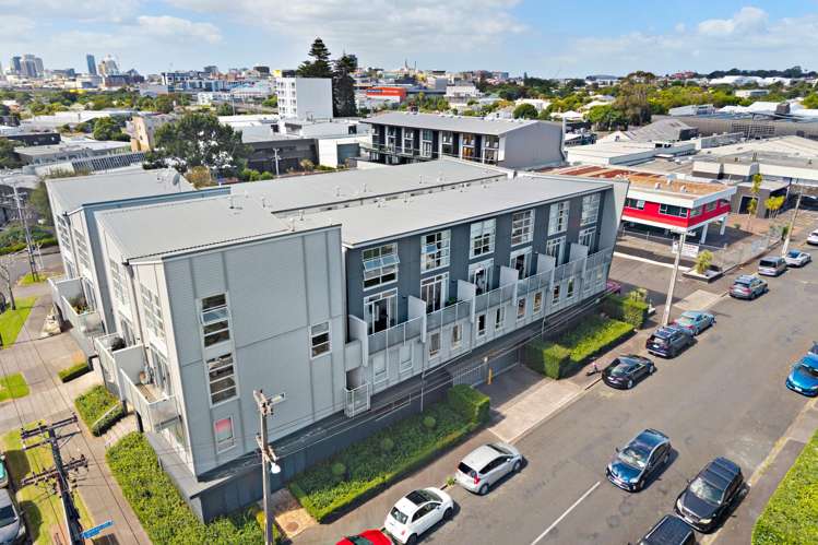 25H George Street Mt Eden_13