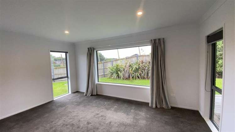 1 Sharman Place Pyes Pa_13
