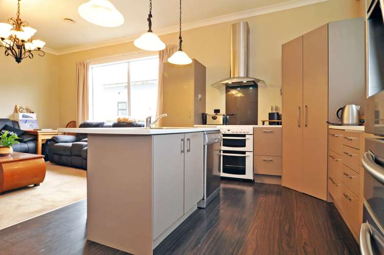 68 Botha Street Tainui_3