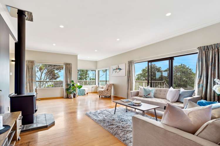 66 Constable Road Muriwai_17