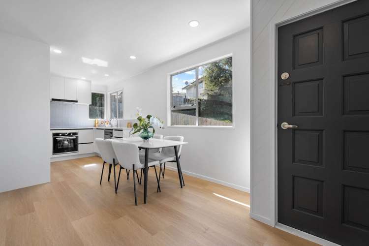 10 Tableau Place Totara Vale_6