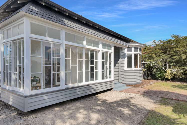 152 Lincoln Road Addington_15