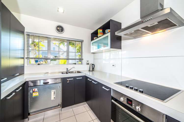 16/9 Georgia Terrace Albany_6