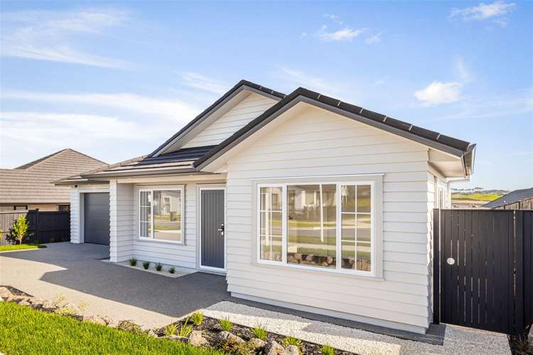 53 Waiwai Drive Wainui_16