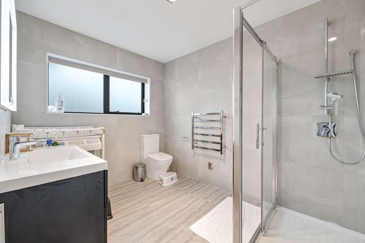 13 Spyglass Street Red Beach_16