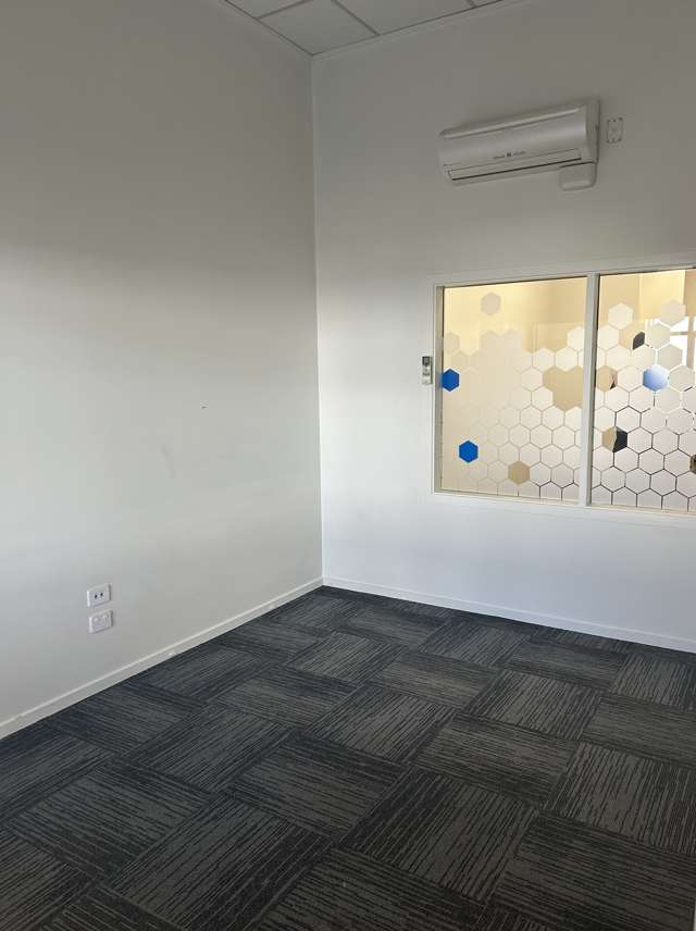 405-407 King Street North Hastings_3