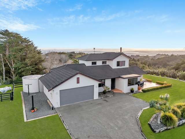 Panoramic Views, Immaculate Living