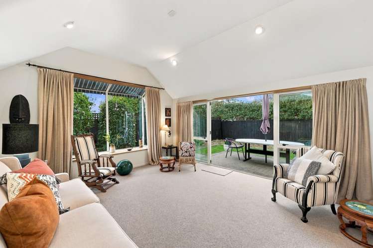 140A Blighs Road_2