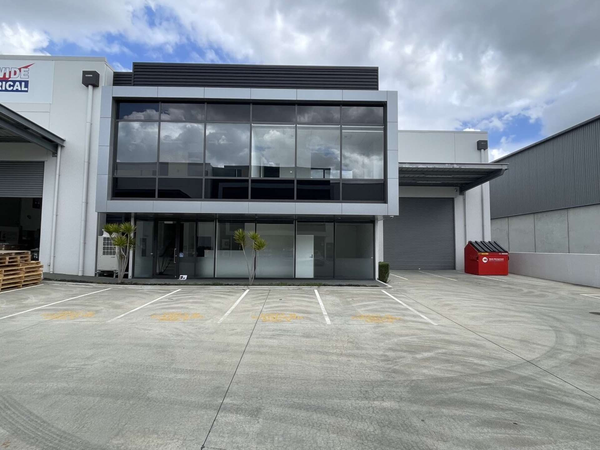 Unit 6, 5 Workspace Drive Hobsonville_0