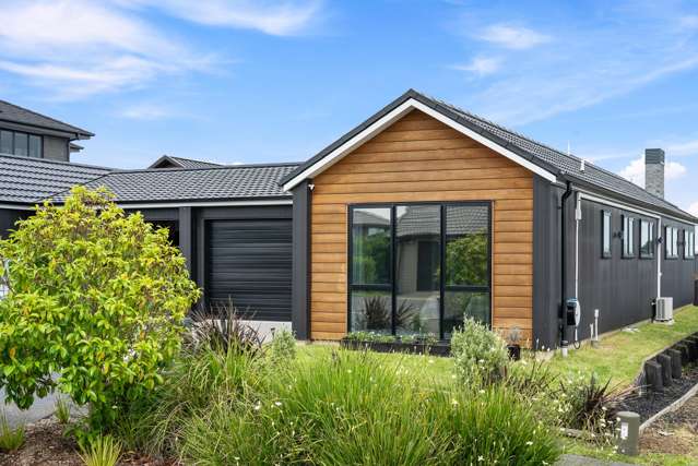 Christmas Cracker - Asking Price $910,000