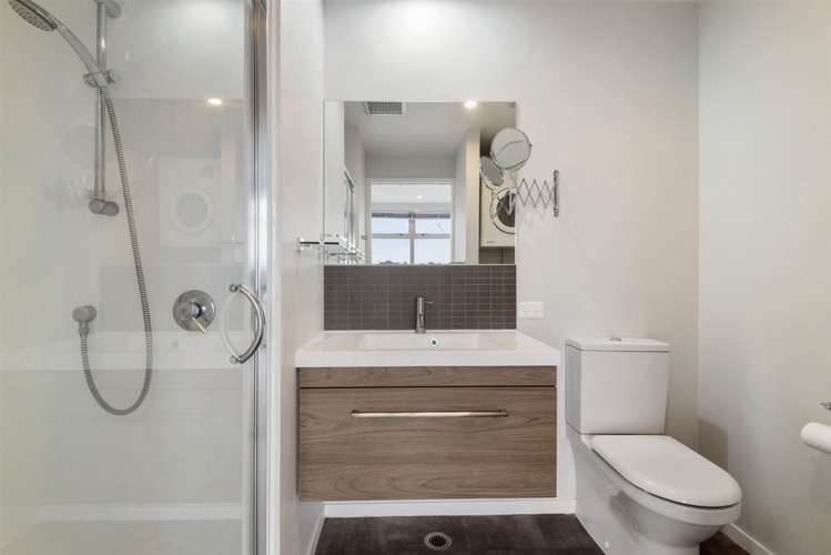 201/19 Bute Road Browns Bay_11