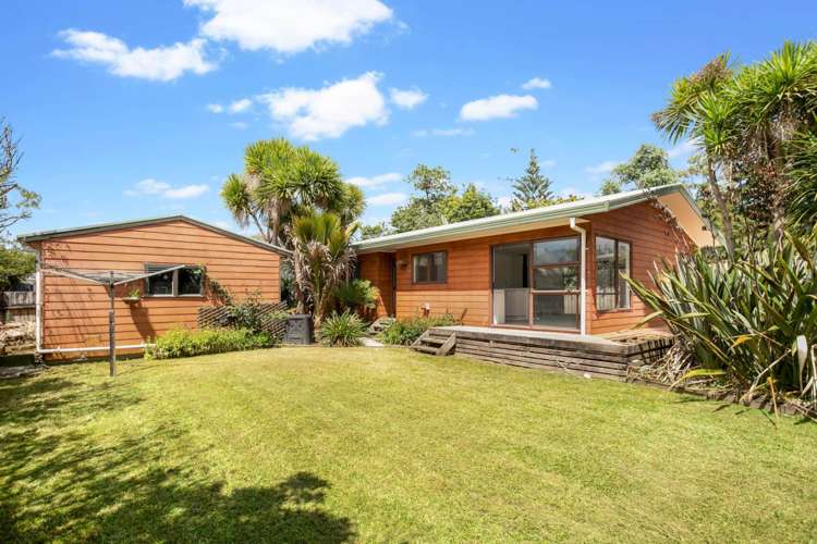 2/13b Inver Street Glen Eden_0