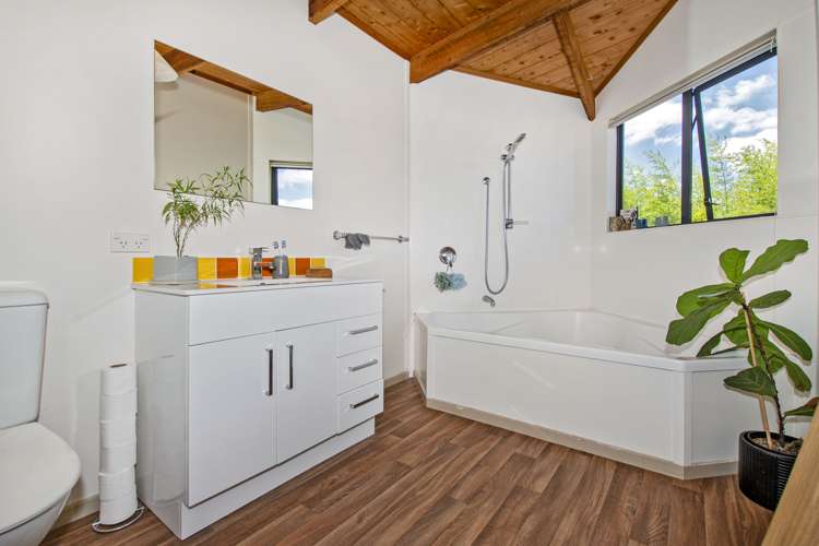 48 Whangarei Heads Road Onerahi_5