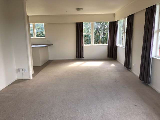 2/5b Sale Street Cockle Bay_2