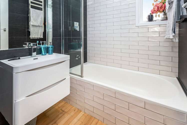 25 Trelawn Place Cockle Bay_22