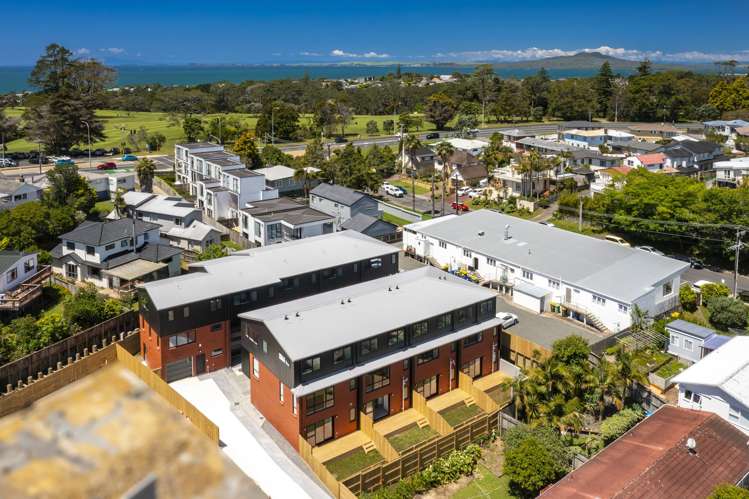 1/26 Morton Avenue Forrest Hill_23