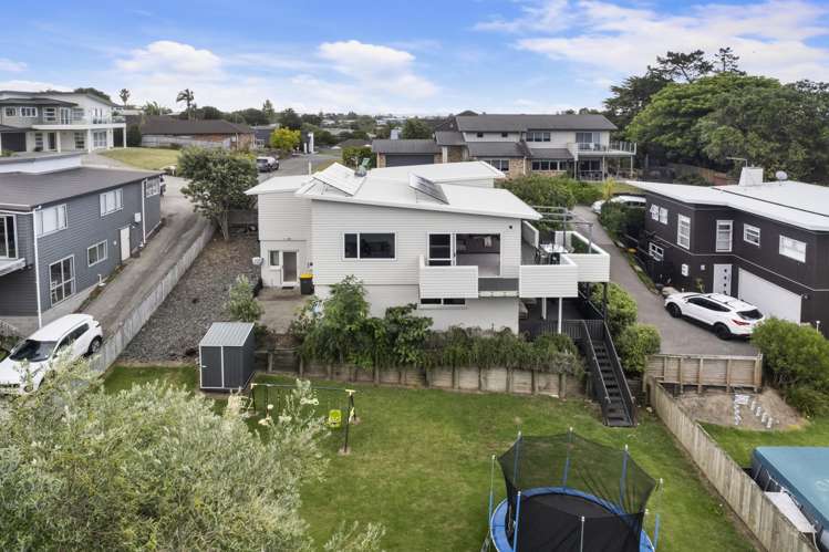 14 Gibbia Way Beachlands_33