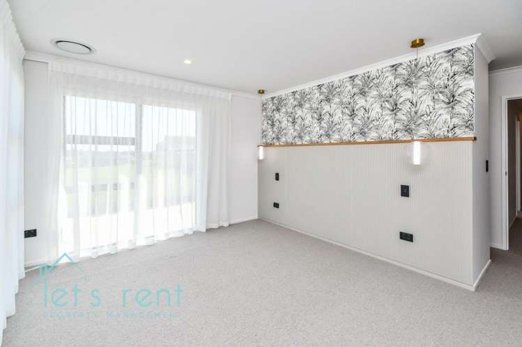 42 Evergreen Parade 10940_10