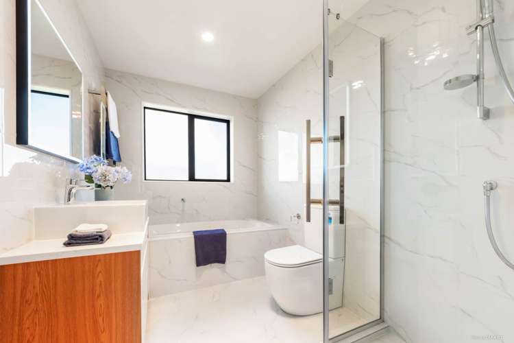 8 Knockanara Drive Flat Bush_12