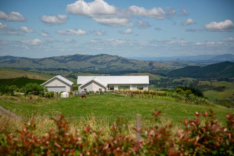 3/205 Oliver Road Te Miro_21