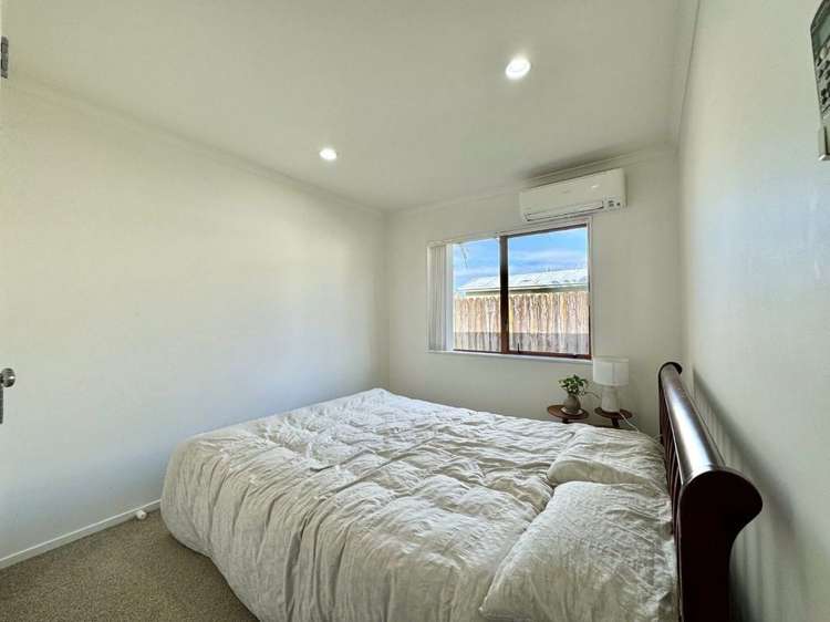 8 Ettrick Lane Papakura_13