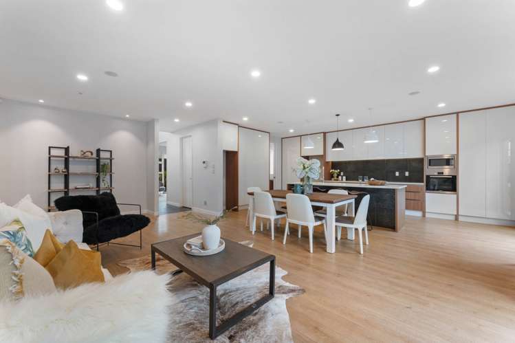 4 Carder Holland Way Hobsonville_6