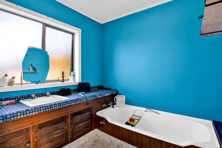 19 Tybalt Street Stratford_5