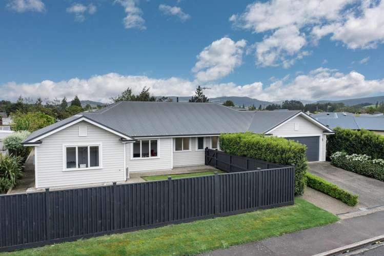 3 White Hart Lane Mosgiel_34