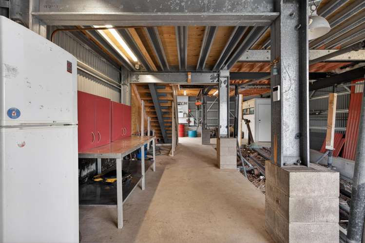 Boat Shed/19 Hikoikoi Reserve, Marine Parade Petone_23