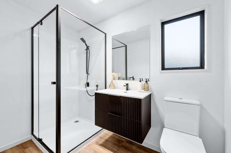 2/70 Milton Street_5