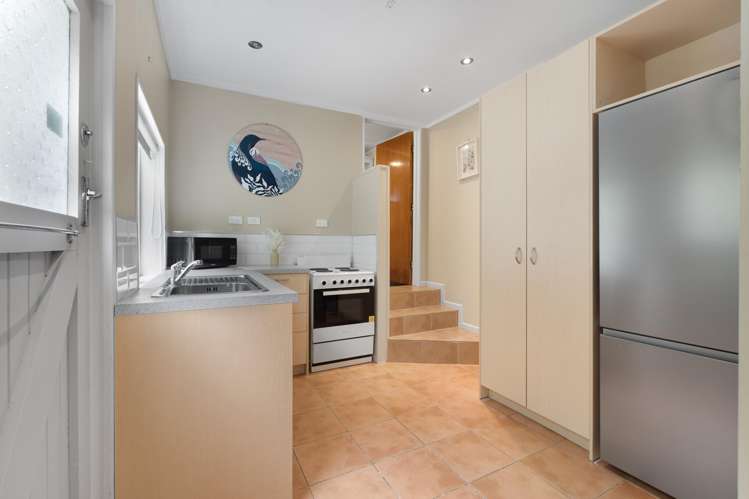 24 Kingdale Road Henderson_18