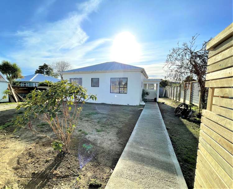 33 Main Road Owaka_22