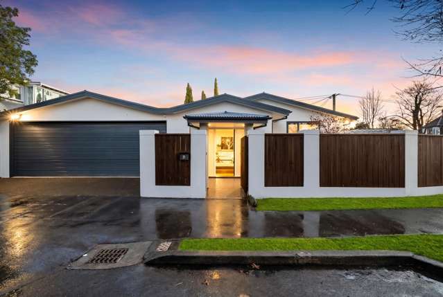 Executive Family Living & Exceptional Entertaining