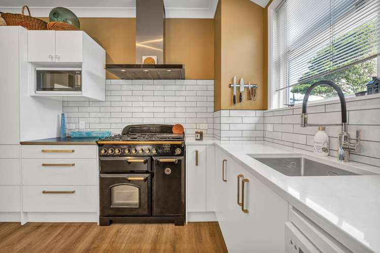 16 Glen Almond Street New Plymouth_6