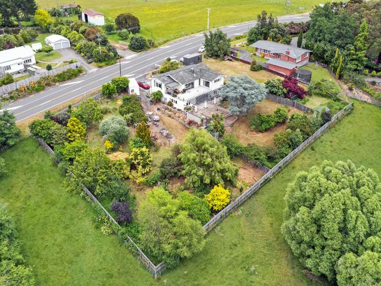 62 Halcolmbe Road Feilding_13