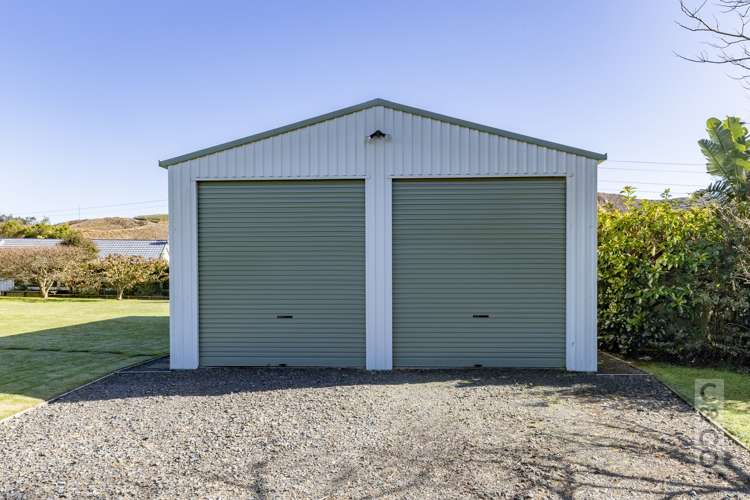 2 Applemoors Way Riverhead_5