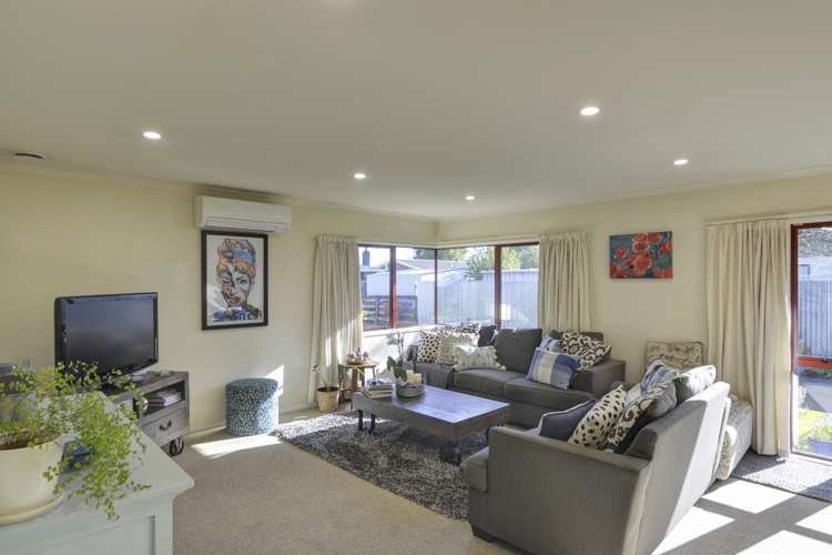 18a Fisher Place Carterton_2