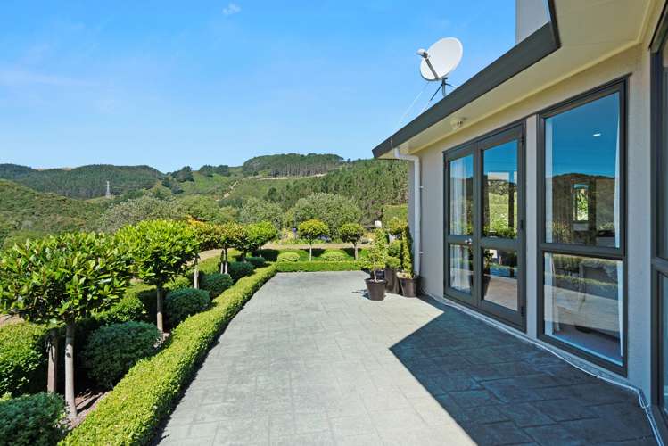 174 Makara Road Makara_27