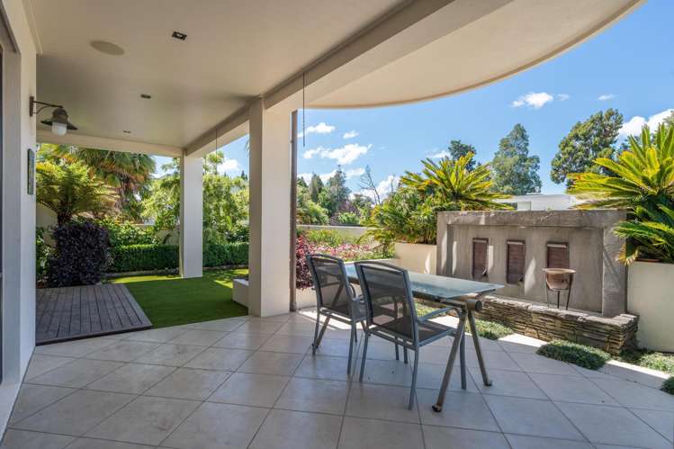 136 Lake Crescent Hamilton Lake_18