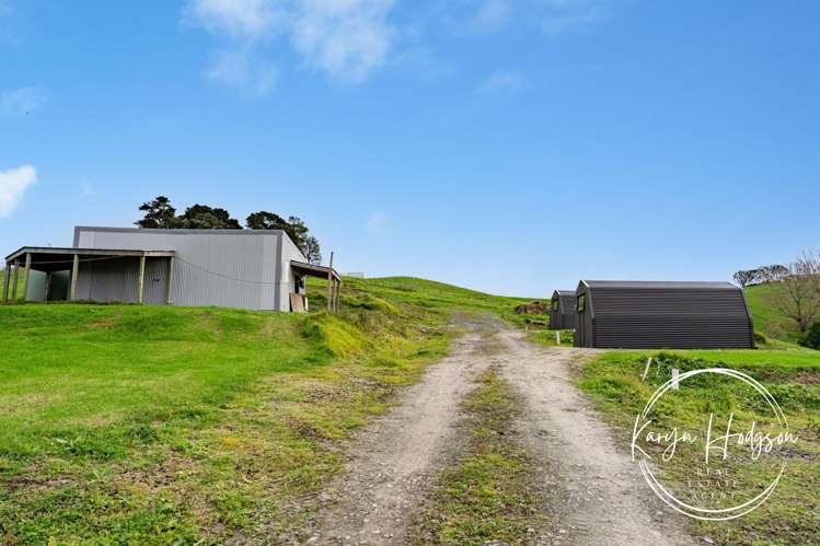 55 Puriri Glade Maungaturoto_22