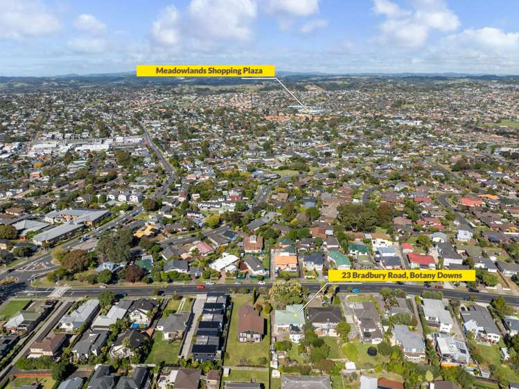 23 Bradbury Road Botany Downs_19