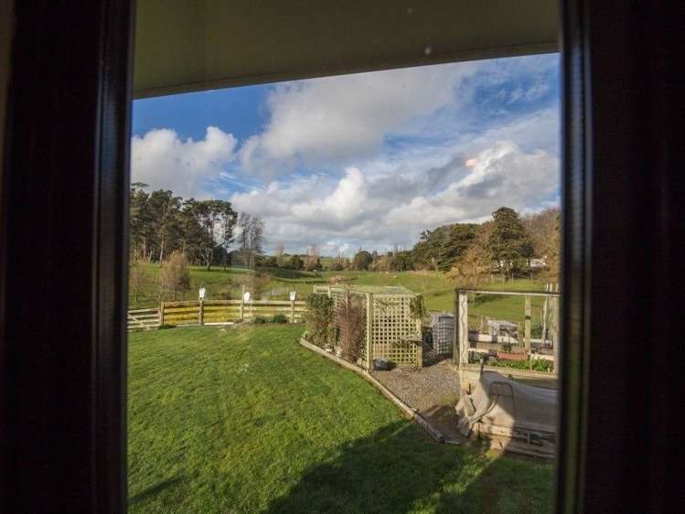 562 Lees Road Feilding_31