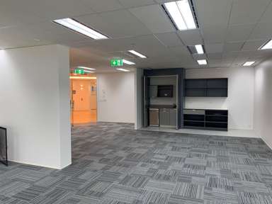 205 Queen Street_3