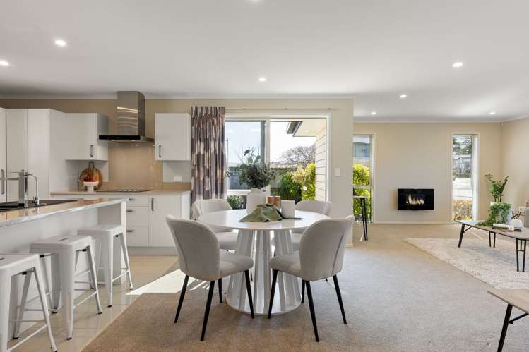 43 Plescher Crescent Cambridge_8