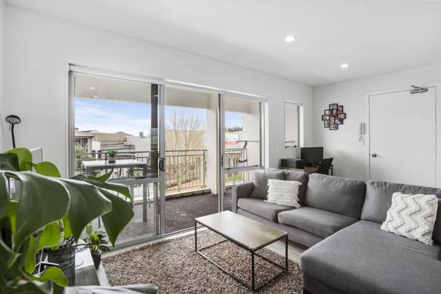 305/75 Michael Jones Drive Flat Bush_4