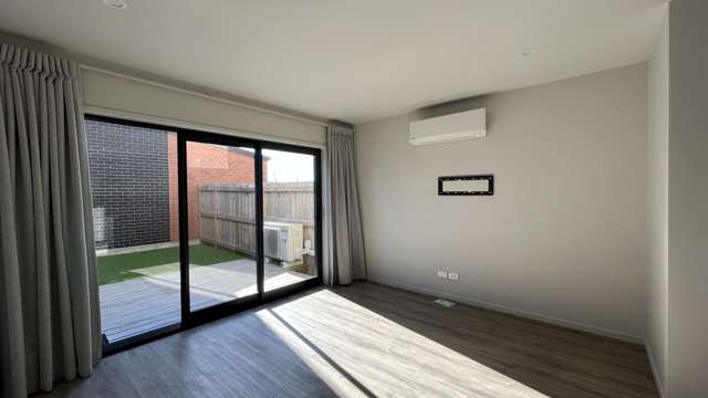 25/137 Hall Avenue 10683_4