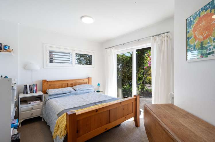 33 Marlborough Crescent Richmond_17