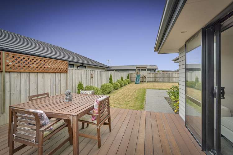 24 Bonecrusher Street Lincoln_17