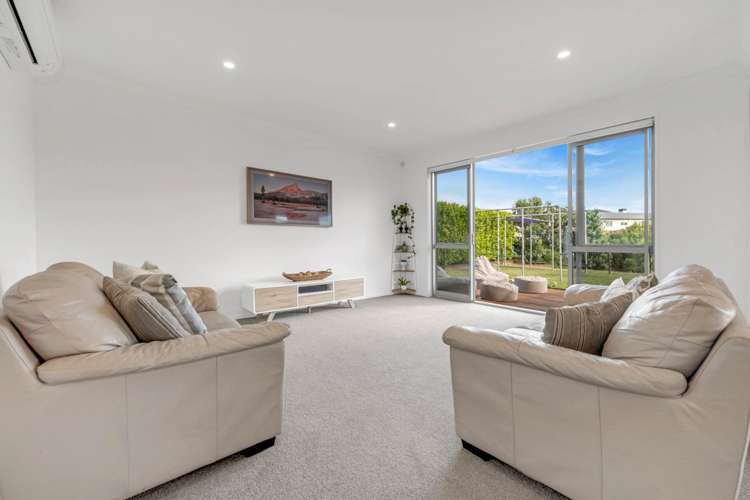 16 Cadwil Drive Beachlands_13