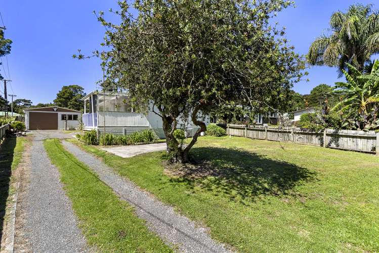 127 Bays Road Orere Point_26